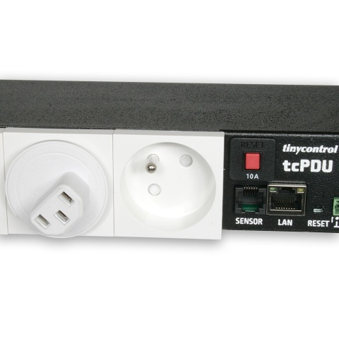 EU plug to C13 socket angle converter